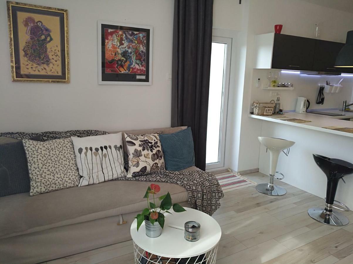 Studio Apartment Sun Zagreb Exterior foto