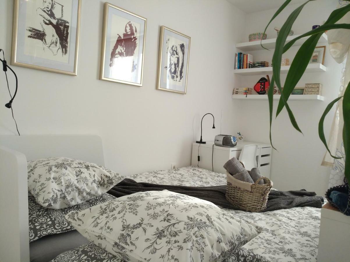 Studio Apartment Sun Zagreb Exterior foto